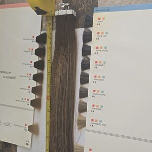 Tape in 18inches brunette Carmel 20 pieces Please See All Pictures.